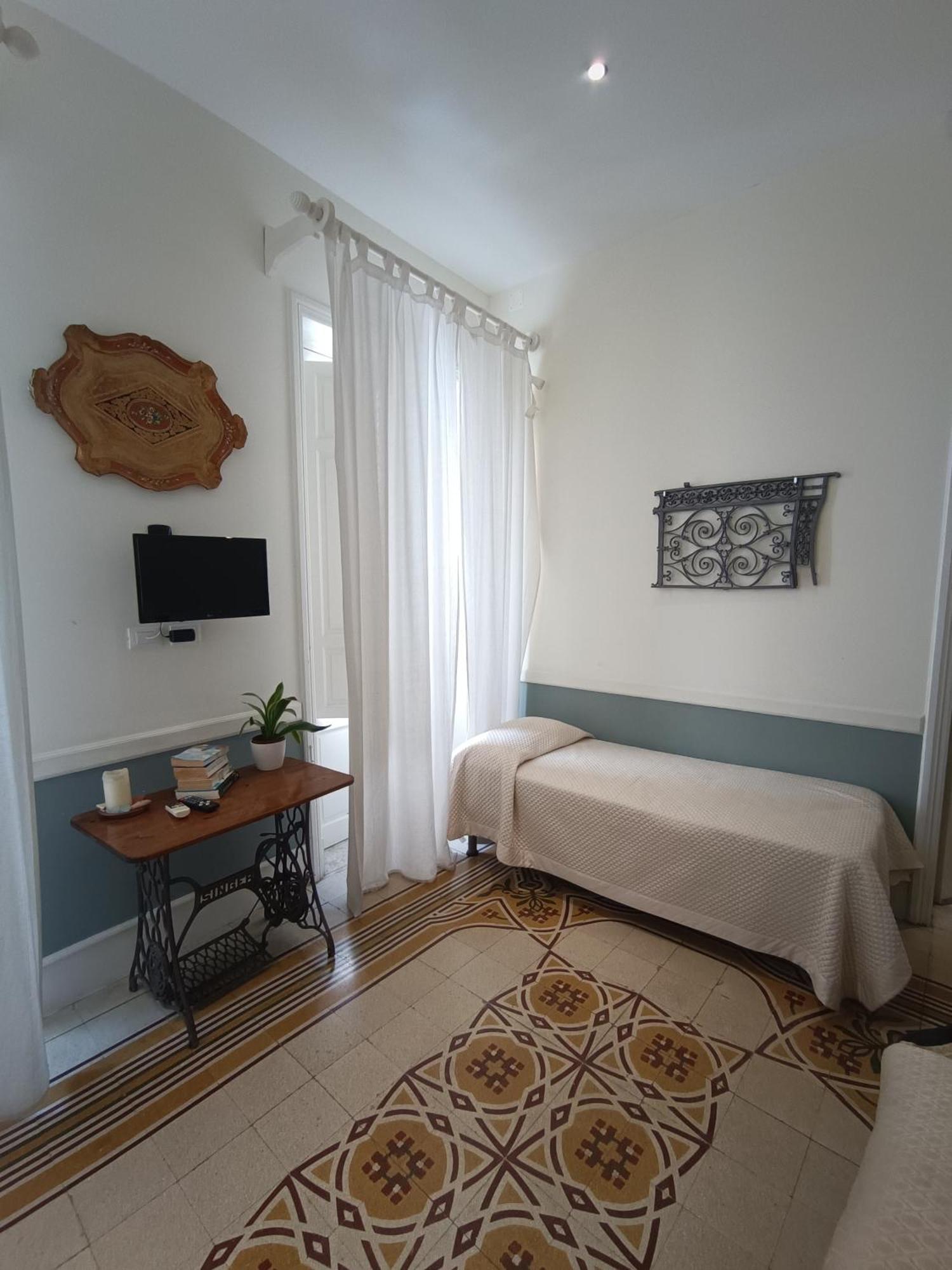 Boutique Rooms And Breakfast Granveliero Trapani Exterior photo
